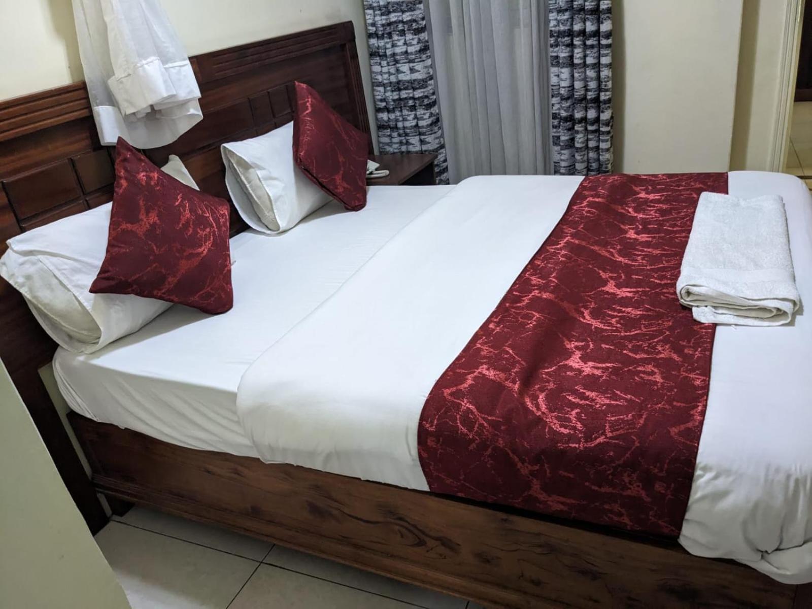 Epitome Times Hotel Найроби Екстериор снимка