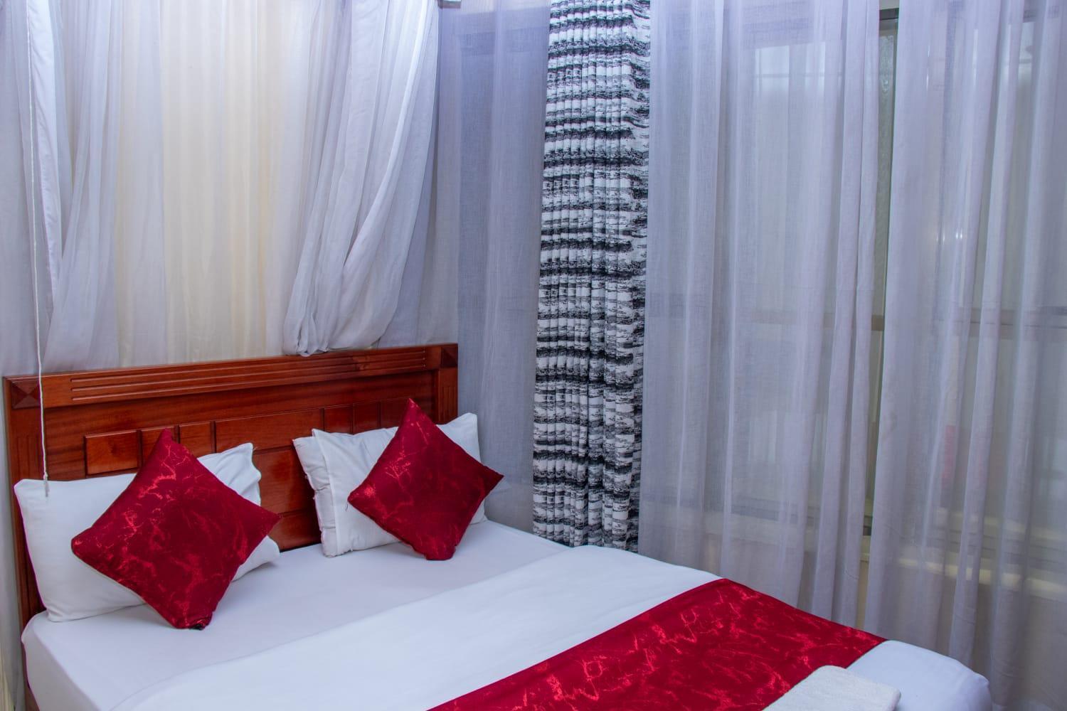 Epitome Times Hotel Найроби Екстериор снимка