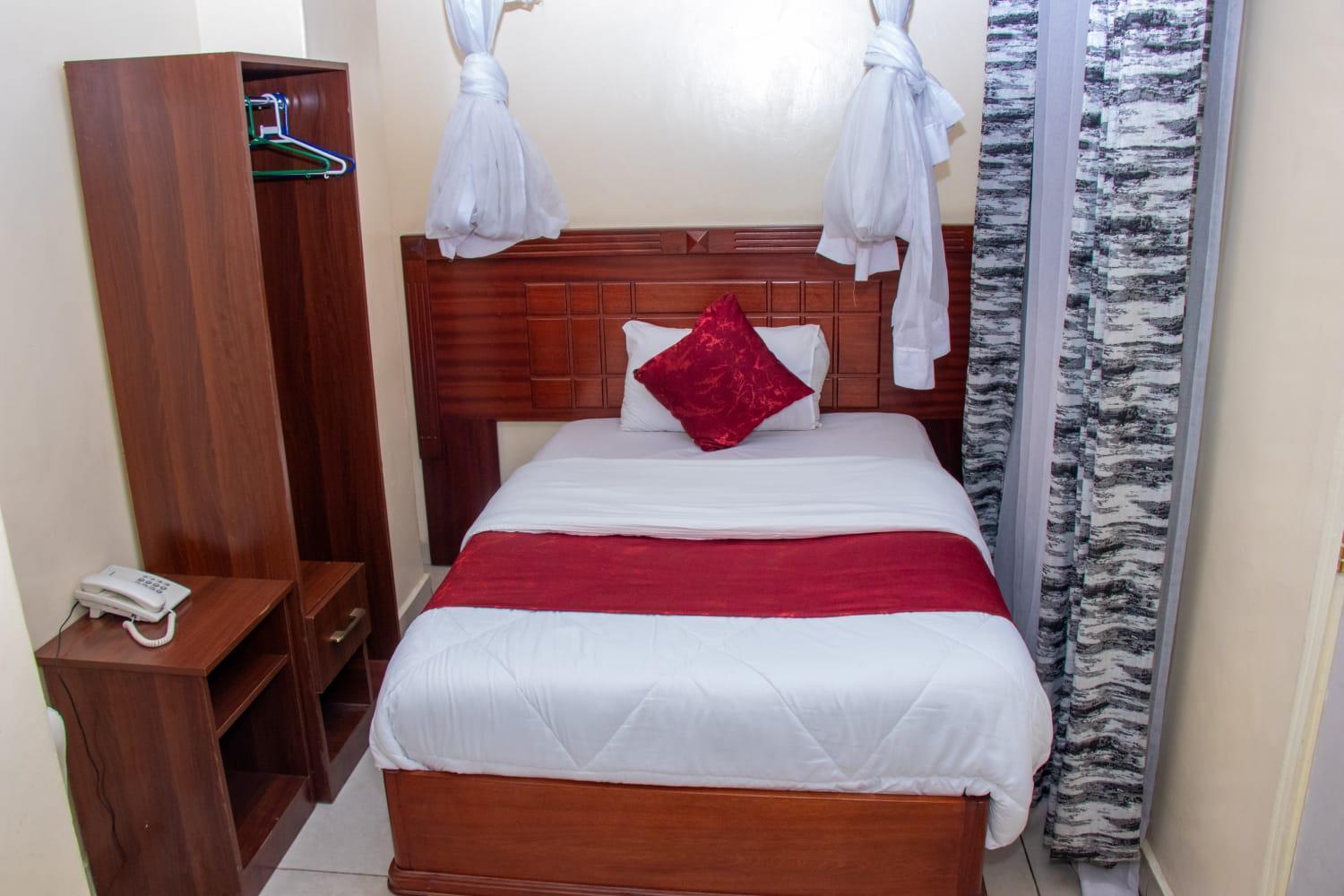 Epitome Times Hotel Найроби Екстериор снимка