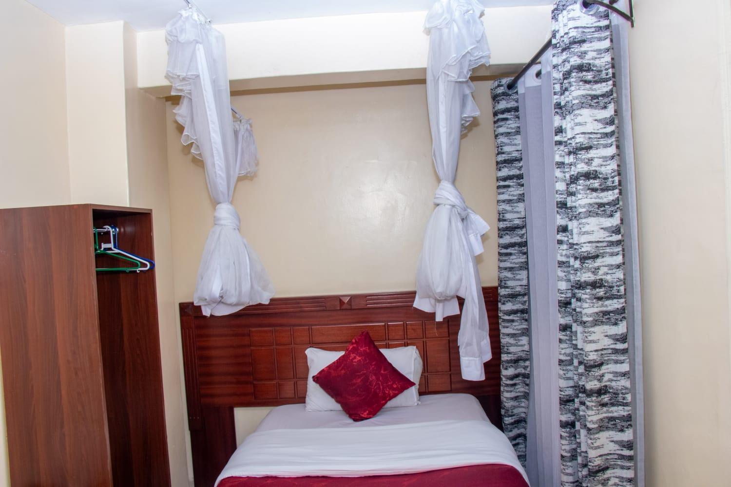 Epitome Times Hotel Найроби Екстериор снимка